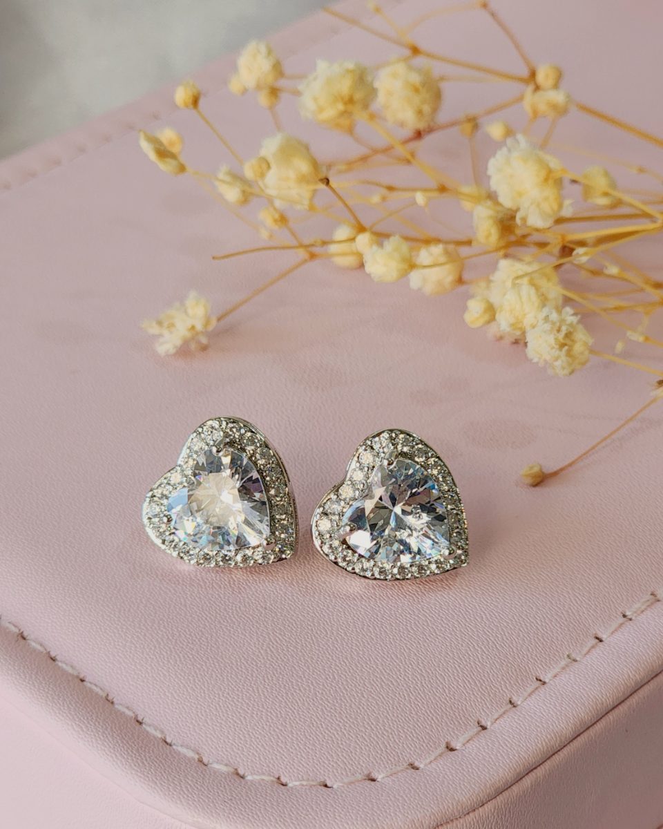 Aro con Piedra Crystal Plateado