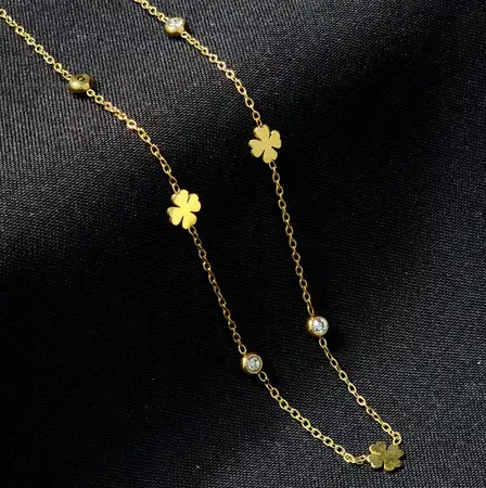 Collar Multidijes Trébol