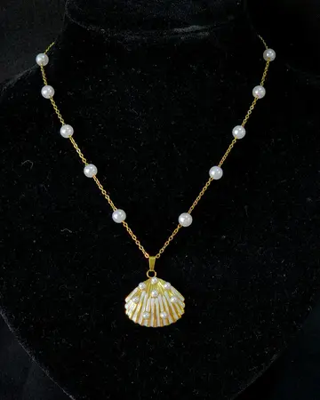 Collar Perlado Blanco