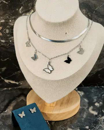 Conjunto Aro+Collar Mariposa Plateada