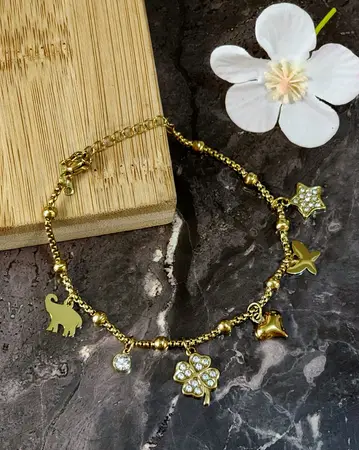 Pulsera Estrella con Mariposa